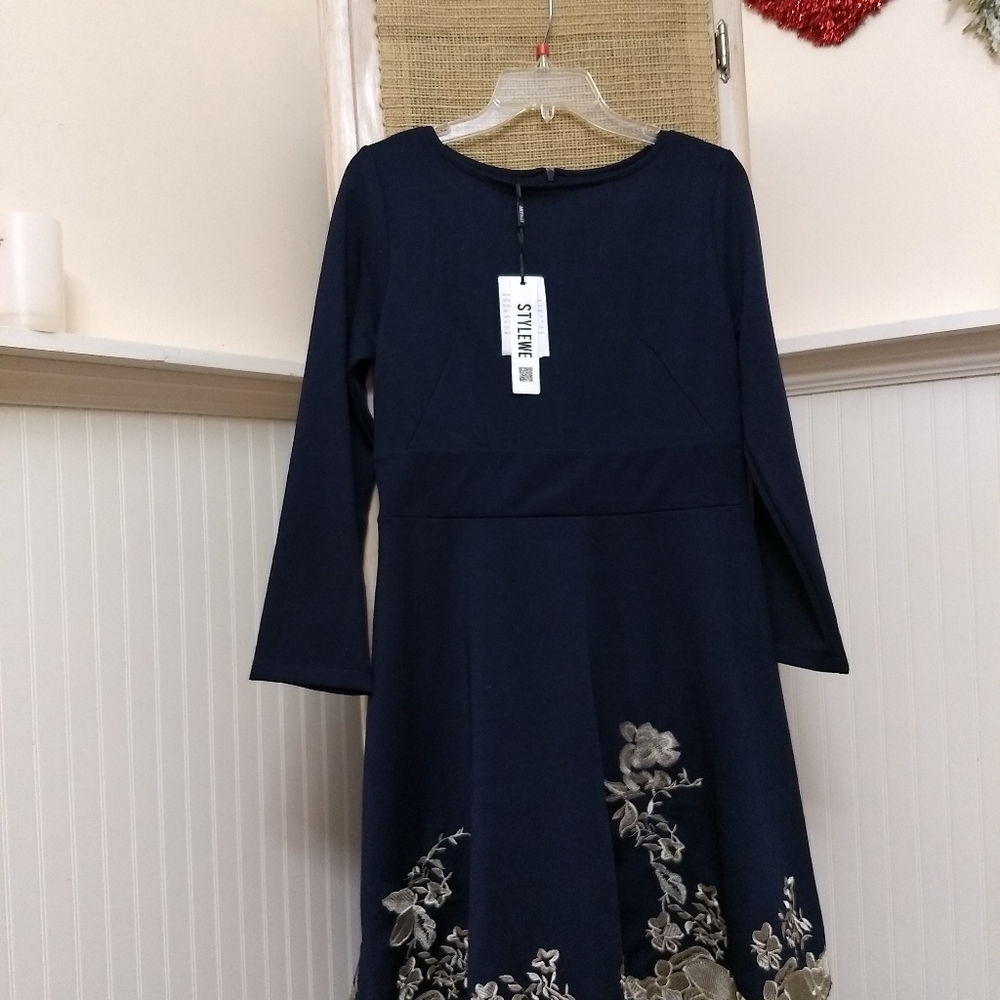 "Liang Yi Fang"  A-line Dress